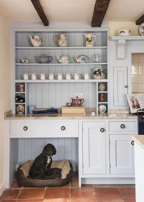 Kitchen Island With Dog Bed, Dog Beds In Kitchen Built Ins, Built In Dog Bed Kitchen, Kitchen Dog Space, Kitchen Dog Bed, Dog Nook In Kitchen, Dog Utility Room, Dog Bed In Kitchen, Dog Bed Kitchen