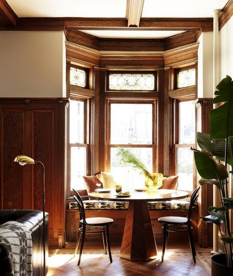 Plot Twist: An 1899 Brooklyn Brownstone Re-Staged by a Designer on the Rise - Remodelista Brownstone Windows, Brownstone Layout, Moody Townhouse, Brooklyn Brownstone Interior, Brownstone Design, Brownstone Kitchen, Gatsby House, Brownstone Interiors, New York Brownstone