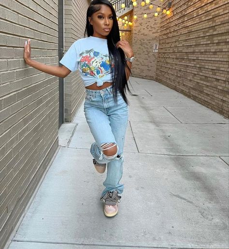 Lavins Outfit Girl, Lanvin Outfit Ideas, Lavin Outfit Black Women, Gradbash Outfit Ideas, Fly Girls, Swag Outfits For Girls, Fly Girl, Cute Swag Outfits