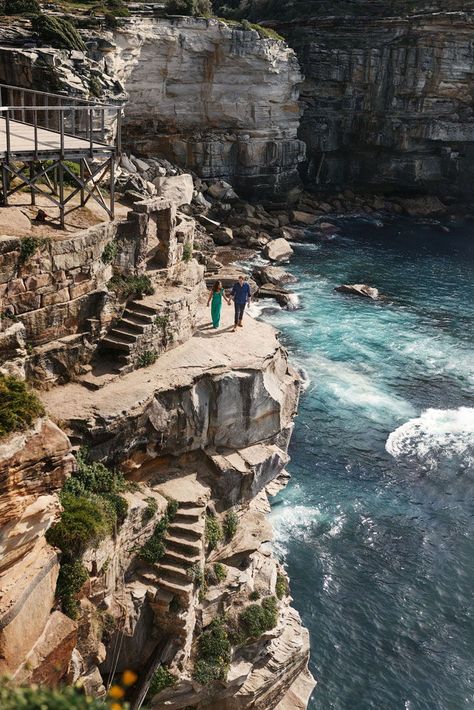 Diamond Bay Sydney, Sunny Morning, Engagement Photographer, Mount Rushmore, Engagement Session, The Sea, Sydney, Australia, Couple Photos