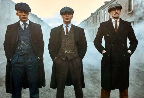 Take the quiz and find out which Peaky Blinders character you are! Style Mens Hair, Hair Growth Men, Men Hair Growth, Grace Burgess, Peaky Blinders Theme, Thomas Shelby Peaky Blinders, Tomas Shelby, John Shelby, Halloween Trio