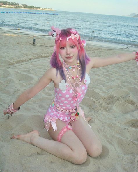 ૮‎• - ა⁩ ִֶָꨄˎˊ˗ | Instagram Kawaii Summer Aesthetic, Mamba Gyaru, Beach Gyaru, Kawaii Beach, Decora Harajuku, Barbie Summer, Beach Items, Gyaru Fashion, October 1