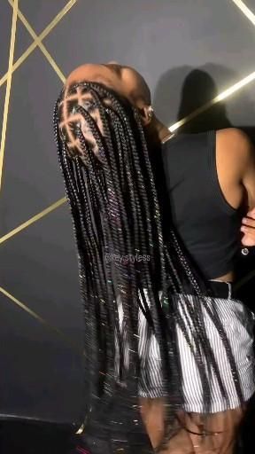 Sparkle Braids Black Women, Tinsel Box Braids, Latest Hair Braids, Black Kids Braids Hairstyles, Girl Hair Dos, Twisted Hair, Hair Tinsel, Feed In Braids Hairstyles, Bubble Braids