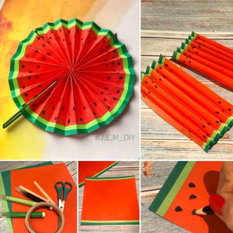 Арбузный веер своими руками Watermelon Fan, Summer School Art, Diy With Kids, Craft Ideas For Beginners, Hungry Caterpillar Craft, Diy Summer Decor, Aesthetic Paper, Caterpillar Craft, Kraf Kertas