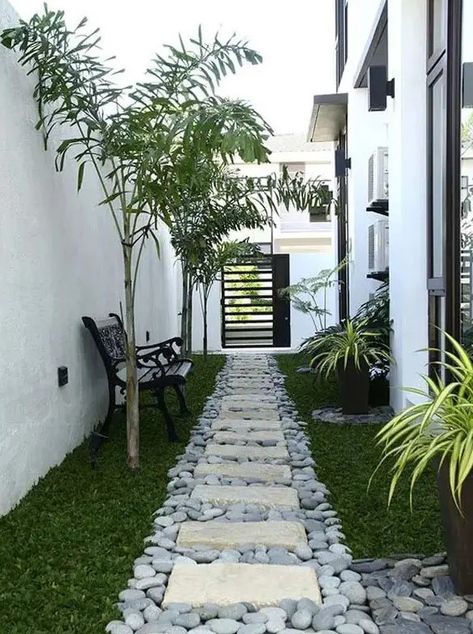 Pocket Garden, Side Yard Landscaping, Garden Walkway, Stone Path, Side Garden, Home Garden Design, Outdoor Gardens Design, Backyard Garden Design, Garden Pathway