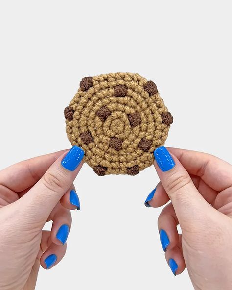 Crochet Sandwich Pattern Free, Cookie Ice Cream Sandwich, Cookie Ice Cream, Ice Cream Cookie Sandwich, Food Patterns, Cream Sandwich, Crochet Food, Ice Cream Cookies, Crochet Purse Patterns