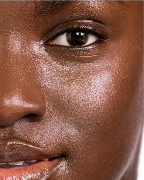 Skincare, hydrated skin, darkskinwomen Smooth Skin Remedies, Skincare Guide, Black Skin Care, Brown Spots Removal, Natural Acne Remedies, Dark Skin Beauty, Skin Remedies, Normal Skin, Without Makeup