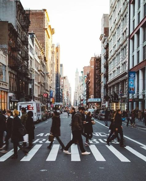 Blog Post: Distracted B&b Aesthetic, People In City, Christophe Jacrot, People In The Street, People In The City, City Adventure, New York People, Street Aesthetic, City People