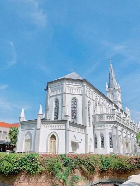 Chijmes Singapore Photography, Singapore Photography, Travel Time, Pre Wedding Photoshoot, Wedding Photoshoot, Time Travel, Old And New, Luxury Wedding, Pre Wedding