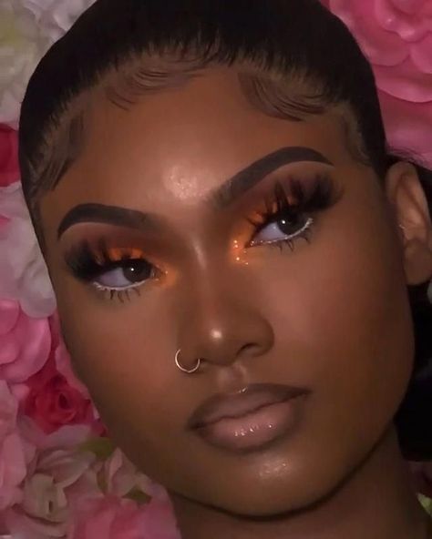 Halloween Women Makeup, Spiderbite Piercings, Orange Eye Makeup, Maquillage Yeux Cut Crease, Birthday Makeup Looks, Orange Makeup, Prom Makeup Looks, Makeup For Black Skin, Brown Skin Makeup