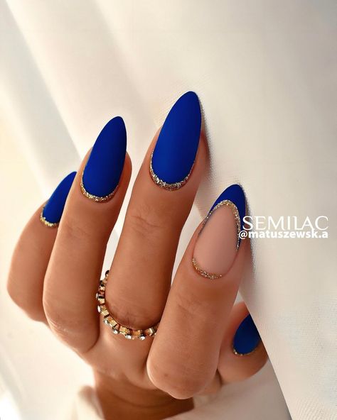 Royal Blue Nails Designs, Blue Nail Art Designs, Blue Gel Nails, Royal Blue Nails, Dark Blue Nails, Navy Nails, Nagel Tips, Nails Now, Simple Gel Nails