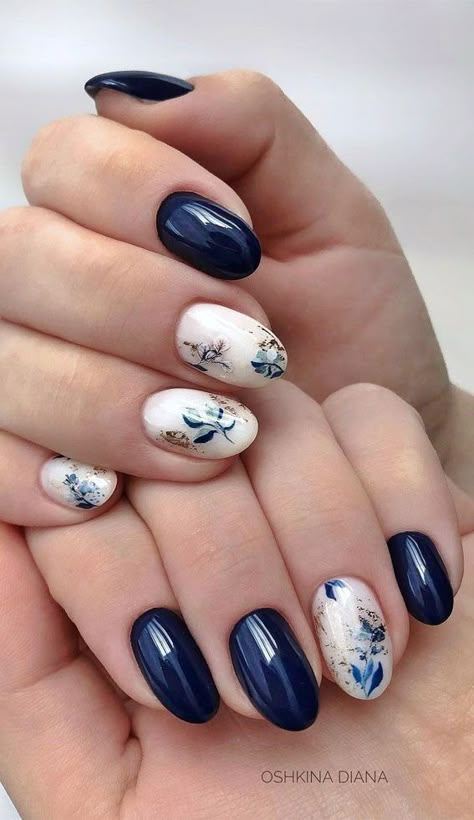 Summer Nails Colors Designs, Popular Nail Art, Blue Nail Art, Blue Nail Designs, Makijaż Smokey Eye, Party Nails, Flower Nail, Popular Nails, Flower Nail Art