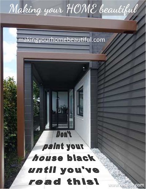 Black weatherboard house Rendered House Exterior, Rendered House, Dark Exterior House Colors, Black Brick House, Dark Exterior House, Charcoal House, Weatherboard Exterior, Rendered Houses, Gray House Exterior