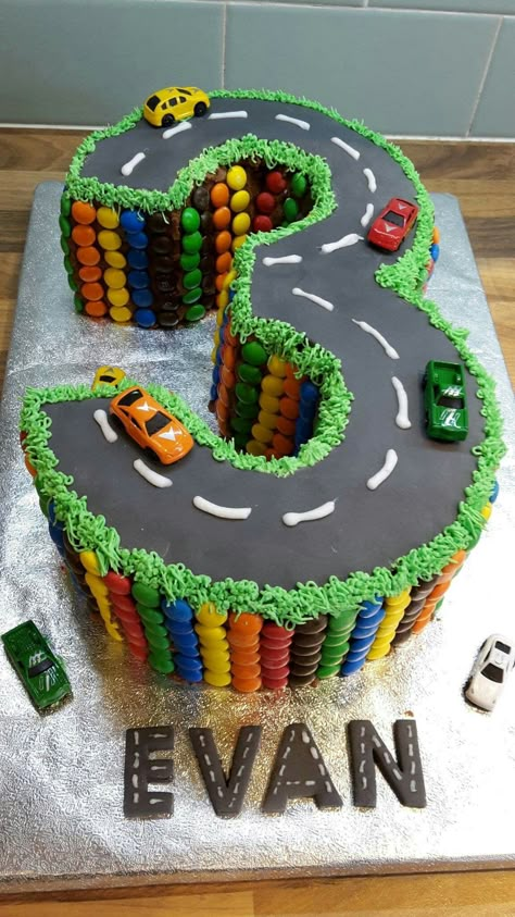 Toy Story Birthday Cake, Birthday Cake Designs, Race Car Cakes, Cars Birthday Cake, Hot Wheels Party, Hot Wheels Birthday, 3rd Birthday Cakes, Car Party, Baking Business