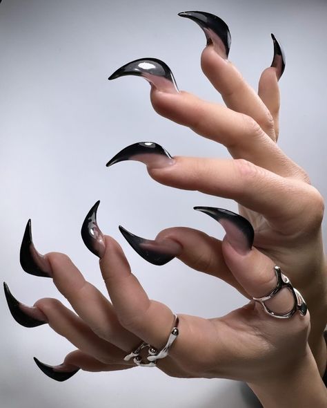 Cast a stylish spell with these witchcraft-inspired nails! 🖤✨ Featuring mystical symbols, moons, and enchanted details, these nails are perfect for those who embrace magic and mystery. 💅🌙 #WitchcraftNails #MysticalMani #WitchyVibes Black Nail Art Gothic, Xg Nails, Werewolf Nails, Witchcraft Nails, Black Gothic Nails, Editorial Moodboard, Desert Cowboy, Mystical Symbols, Magic And Mystery