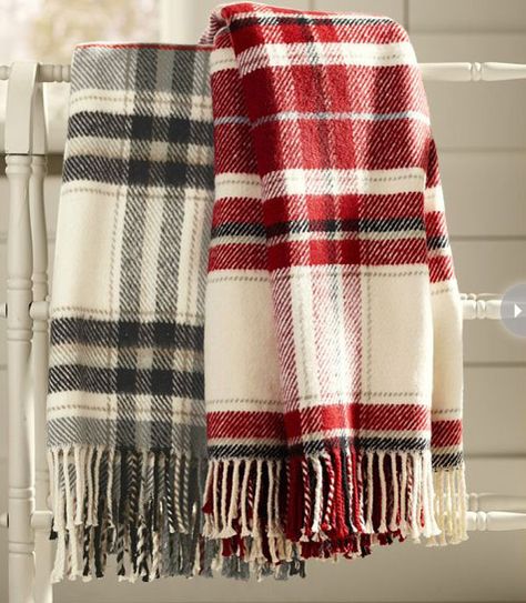 cozy winter Plaid Blankets, Xmas Treats, Cabin Christmas, Plaid Throw, Lodge Style, Modern Outdoor Furniture, Plaid Blanket, Primitive Christmas, Winter House