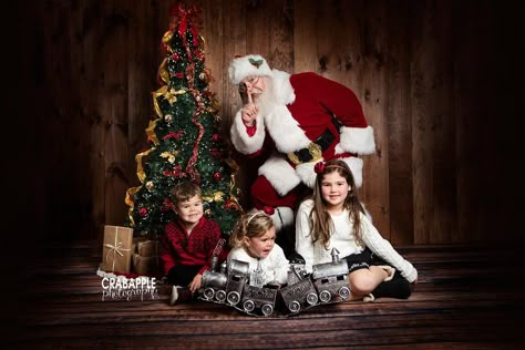 professional pics with santa chelmsford ma Poses With Santa Photo Ideas, Santa Photoshoot, Santa Background, Santa Minis, Diy Christmas Photoshoot, Santa Mini Session, Christmas Poses, Christmas Portrait, Santa Ideas