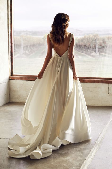 Anna Campbell Dress, Anna Campbell Wedding Dress, Anna Campbell, Aline Wedding Dress, 2016 Trends, Dresses 2020, Wedding Dress Inspiration, Romantic Weddings, A-line Wedding Dress