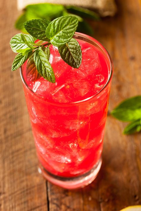 Pat Mocktail Mocktails Non Alcoholic Grenadine, Drinks With Grenadine Non Alcoholic, Non Alcoholic Drinks With Grenadine, Red Party Drinks Non Alcoholic, Grenadine Drinks Non Alcoholic, Grenadine Mocktail Recipe, Grenadine Mocktail Non Alcoholic, Red Non Alcoholic Drinks, Red Drinks Non Alcoholic