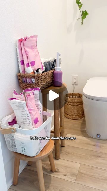 jules acree on Instagram: "Postpartum Bathroom Setup 🫶🏼 documented this at 5 days postpartum (now i’m now almost two weeks and feeling a lot better!) ~ I recommend taking home as much stuff from the hospital as possible, because you’ll go through it all very quickly. Once my hospital stash ran out, this is what I had ordered for at home. @fridamom & @get_rael have been my fave brands for postpartum healing! I linked everything in my Amazon storefront. #postpartumjourney #postpartumdiaries" Postpartum Bathroom Station, Postpartum Bathroom Cart, Postpartum Bathroom Basket, Postpartum Bathroom, Jules Acree, Bathroom Cart, Bathroom Setup, Postpartum Healing, Bathroom Baskets