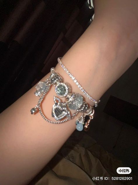 Pandora Bracelet Aesthetic, Star Sea, Sea Bracelet, Pandora Bracelet Charms Ideas, Pandora Star, Xoxo Jewelry, Celestial Beings, Ethereal Jewelry, Girly Bracelets