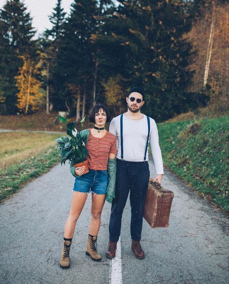 Leon And Mathilda, Halloween Couples Costume, Halloween Couples, Couples Costume, Couple Halloween, Couple Halloween Costumes, Couples Costumes, The Professional, Aura