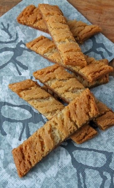 Leena's Finnish Slice Cookies - The Culinary Cellar Slice Cookies, Finnish Recipes, Scandinavian Food, Homemade Vanilla, Favorite Cookies, Cookie Monster, Cookie Bars, Slovakia, Christmas Baking