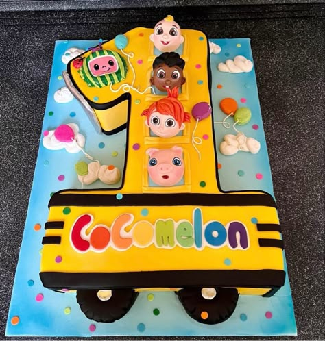 Cocomelon Birthday Boy, Cocomelon Cake 1st Birthday, Diy Cocomelon Cake, Cocomelon First Birthday Party, Cocomelon Party Decorations, Number 1 Birthday Cake Boy, Cocomelon Party Ideas For Boy 1st, Cocomelon Birthday Cake, Cocomelon Birthday