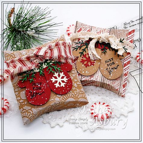 Christmas shadow boxes