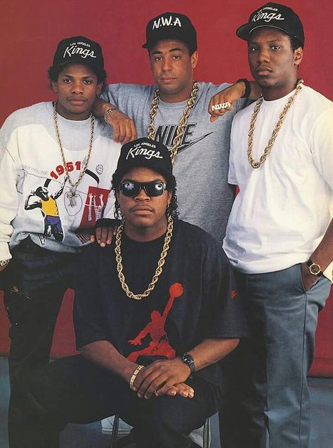 NWA 90s Rappers Aesthetic, Cultura Hip Hop, Old School Rap, Mode Hip Hop, 90s Rappers, Outta Compton, Hip Hop Classics, Eazy E, Straight Outta Compton