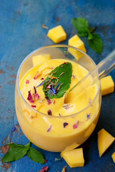 Lassi Drink Recipe, Best Mango Lassi Recipe, Mango Yogurt Smoothie, Mango Lassi Recipe, Mango Lassi Recipes, Lassi Recipe, Lassi Recipes, Mango Smoothie Recipes, Restaurant Style Recipes