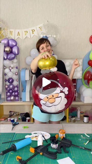 Draw Santa, Bobo Balloon, How To Draw Santa, Bubble Balloons, Balloon Art, Free Tutorial, Youtube Channel, To Draw, Mosaic