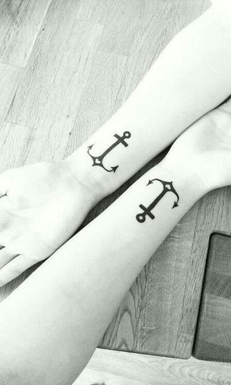 matching anchor tattoo on wrist Best Friend Tattoos For Guys, Best Friend Tattoos Ideas, Matching Anchor Tattoos, Unique Best Friend Tattoos, Anchor Flower Tattoo, Anchor Tattoo Wrist, Feminine Anchor Tattoo, Small Anchor Tattoos, Small Best Friend Tattoos