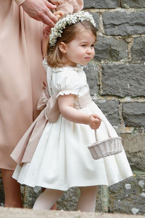 Get Excited — Princess Charlotte Is Expected to Be in Prince Harry’s Wedding! Pippa Middleton Wedding, Kids Hairstyles For Wedding, Flower Girl Outfits, James Matthews, Toddler Flower Girl Dresses, Elisabeth Ii, Pippa Middleton, Bridesmaid Flowers, Princess Charlotte