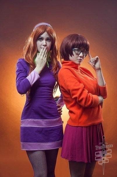 Scooby Doo Disfraz, Daphne Halloween Costume, Scooby Doo Daphne, Velma Halloween Costume, Scooby Doo Costumes, Daphne Scooby Doo Costume, Velma Cosplay, Velma Scooby Doo, Daphne Costume