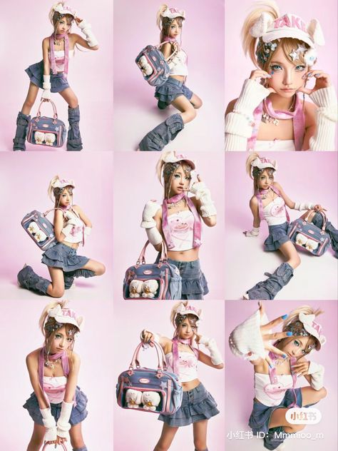 Holding Purse Pose, Y2k Picture Ideas, Venus Photoshoot, Y2k Reference, Y2k Pose, Holding Shopping Bags, Y2k Pictures, Y2k Photoshoot, Human Poses Reference