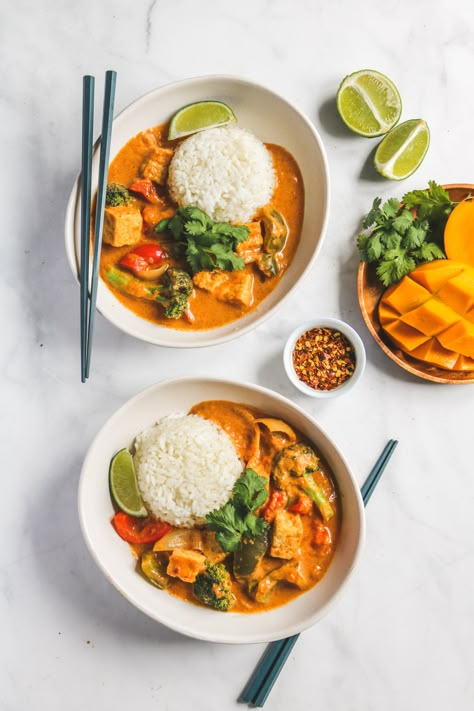 Mango Coconut Tofu Curry (Vegan) - Okonomi Kitchen Coconut Tofu, Tofu Curry, Mango Curry, Cooking Jasmine Rice, Vegan Curry, Vegan Beans, Mango Coconut, Canned Coconut Milk, Coconut Curry