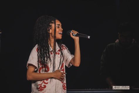 Thankful to see @iamterrian on @hitsdeeptour finale night in WV! Fab-u-lous! ❤️😁🤗🙌💯 📸 @annettehollowayphotos #iamterrian #terrian #ahiamterrian #hitsdeeptour #concertphotography #canonusa Gospel Singer, 2025 Vision, Concert Photography, National Anthem, Night In, Role Models, Singers, Models, Collage