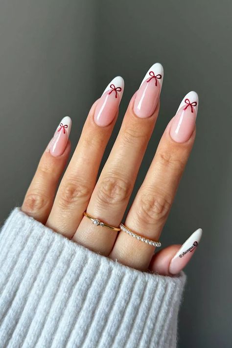 Coquette Nails: The Cutest and Trendiest Design for February 2024 Gems French Tip, Nails Pastel Colors, French Tip Nails Pink, Nail Dotting Tool, Korean Kawaii, Coquette Nails, Christmas Nail Ideas, Nails Pastel, Nagel Design