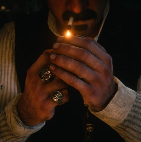 Dutch Van Der Linde Aesthetic, Dutch Van Der Linde Art, Rdr 2 Aesthetic, Dutch Van Der Linde Icon, Red Dead Redemption Aesthetic, Rdr2 Screenshots, Hosea Matthews, Van Der Linde Gang, Red Dead Redemption 3