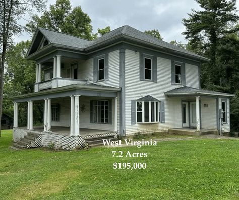 Circa 1906 West Virginia Farmhouse For Sale on 7.2 Acres $195,000 - Country Life Dreams Virginia Farmhouse, Southern Style Home, Sleeping Porch, Life Dreams, Porch And Balcony, Large Yard, Eat In Kitchen, Old Wood, Southern Style