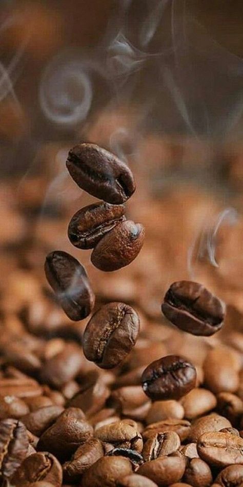 coffee phone wallpapers Coffee Beans Photography, Coffee Artwork, Small Farms, Coffee Facts, Coffee Roastery, Coffee World, Coffee Wallpaper, Coffee Images, Premium Coffee