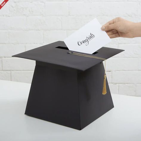 Gift Table Ideas Graduation, Grad Party Card Box Ideas Gift Table, Graduation Cap Card Box Diy, Card Box Ideas Graduation, Card Basket Ideas Graduation, Diy Graduation Card Box Ideas, Graduation Money Box Ideas, Graduation Gift Table Ideas, Grad Card Box Ideas