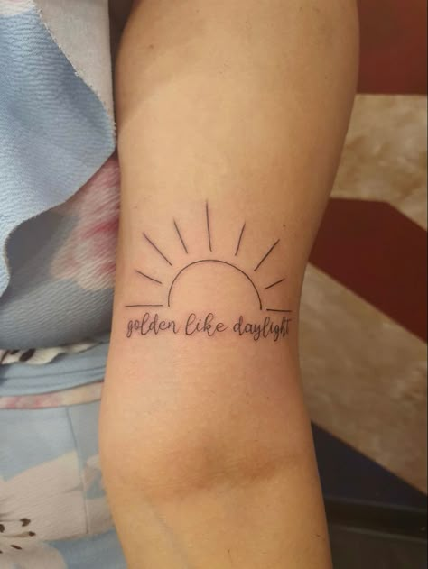 Daylight Tattoo Taylor Swift, Taylor Swift Daylight Tattoo, Daylight Taylor Swift Tattoo, Daylight Tattoo, Taylor Swift Daylight, Taylor Tattoo, Taylor Swift Tattoo Ideas, The Very First Night, Swift Tattoo