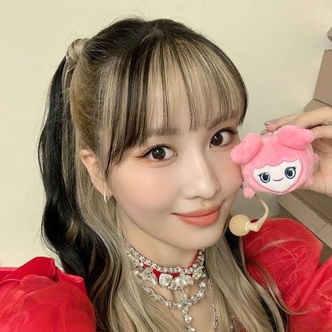 ❝ ( Momo icon ! ) ❞ 𓈈 posted by ¡! shar ⌇🩰⌇ 𖧧𖤣 tags: #momo #momotwice #twice #kpop #gg #3rdgen #momotwiceicons #momoselcas #momoicons #momoicon #momopicture2022 𓍯 Red Icons:), Hirai Momo, Best Dance, Kpop Idols, Kpop Girl Groups, Kpop Memes, Cute Icons, Kpop Idol, Korean Girl