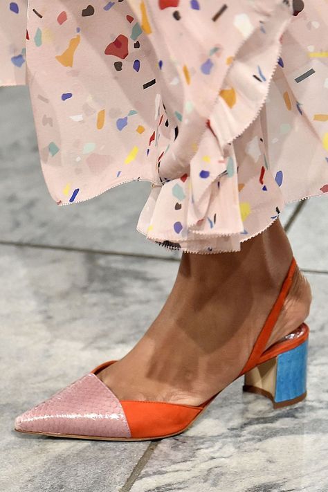 Spring 2018 Shoe Trends - Shoe Runway Trends Spring 2018 || terrazzo tile print confetti pants Shoes Too Big, Shoe Trends, Womenswear Fashion, Colorful Shoes, Slingback Shoes, Spring Fashion Trends, Hottest Fashion Trends, Hot Shoes, New Fashion Trends