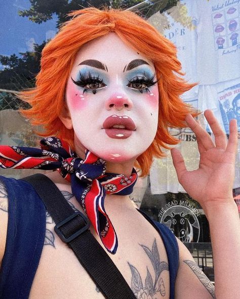 Circus Performer Makeup, Drag Inspo Makeup, Drag Inspo Outfit, Drag Clown Makeup, Clown Drag Makeup, Clown Pinup, Drag Eye Makeup, Drag Makeup Ideas, Drag Makeup Looks