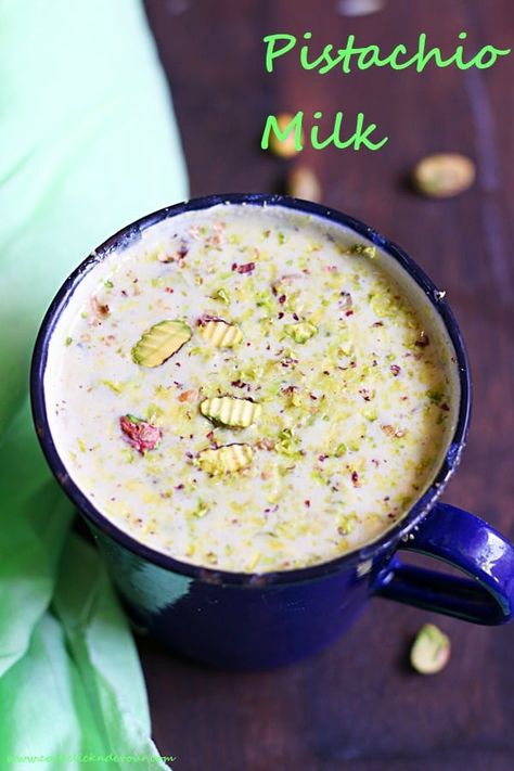 How to make pistachio milk https://www.cookclickndevour.com/pistachio-milk-recipe/ Vegan Pistachio, Pistachio Milk, Breakfast Oatmeal Recipes, Homemade Almond Milk, Impressive Recipes, Amazing Appetizers, Indian Breakfast, Cold Morning, Delicious Drinks