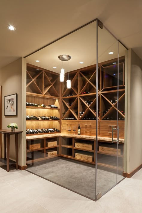 Wine Cellar Architecture, Wine Cellars Ideas, Closet Wine Cellar, Home Cellar, Cave Vin, Mcm Interior Design, Wine Room Ideas, Contemporary Wine Cellar, Wine Room Design