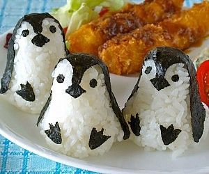 Penguin Rice Mold Rice Mold, Baby Penguins, Rice Balls, Love My Kids, Home Recipes, Cool Baby Stuff, Childcare, Meal Time